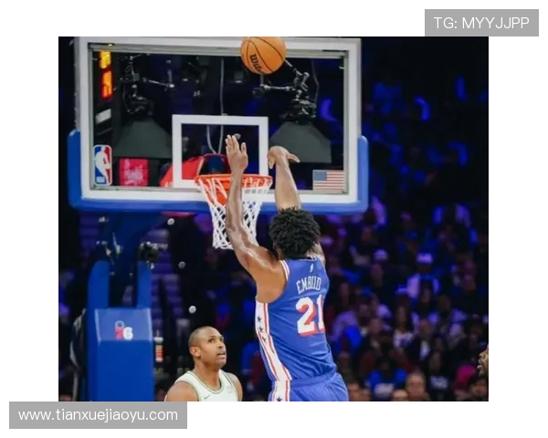 76人新星埃奇库姆表现出色15投6中斩获15分6篮板8助攻3抢断1盖帽