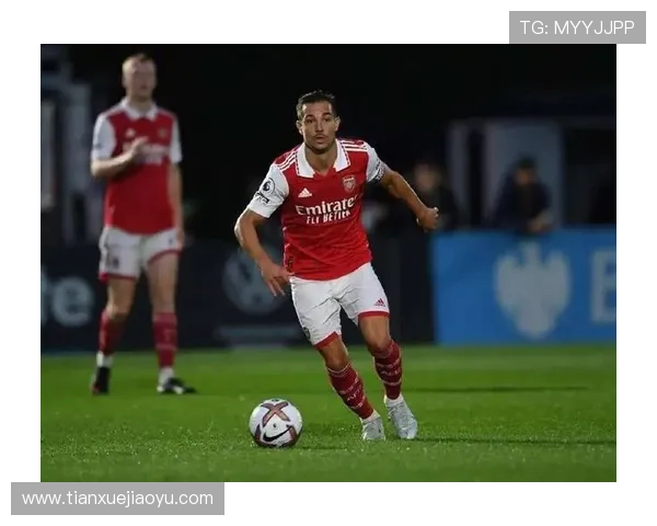 昔日钻石眼米斯林塔特执掌枪手虽未重金投入却引领球队闯入欧联决赛